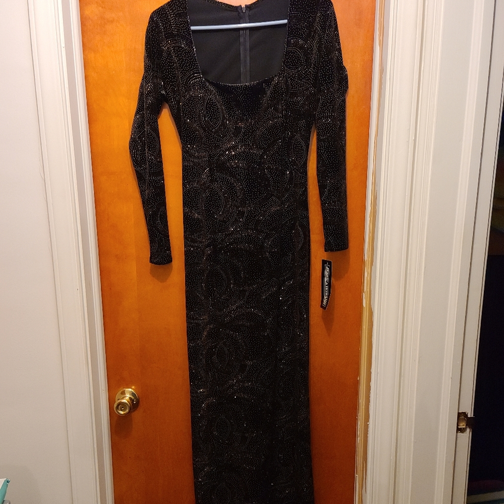 Jessica Howard evening gown,size 4, black velvet with gold glitter